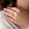 Bague cabochon ovale aventurine serti perlé