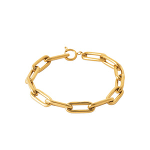 Bracelet acier en mailles rectangulaires aux angles arrondis, L'Audacieuse by CityLights. Présenté fermé.