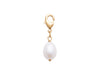 Charm, pampille perle de culture d'eau douce baroque fixée sur mousqueton. Plaqué or 750 millièmes.