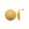 Boucles d'oreille puces, bouton texturé effet tweed. En acier pvd doré. Présentées de face et de profil.